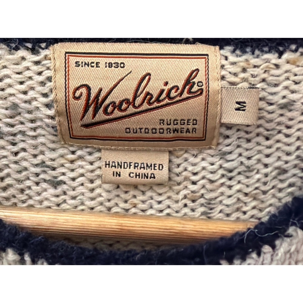 Vintage Woolrich Bear Sweater Cabin Core Grandmacore Gorpcore Fallcore Autumn - Picture 2 of 4